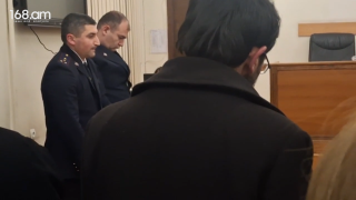 Ինտելեկտի խոշտանգում է.  Տերունական աղոթքի ժամանակ դատախազները ևս ոտքի կանգնեցին