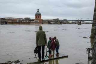 Ֆրանսիայում փոթորկի պատճառով 850 հազար տնտեսություն մնացել է առանց էլեկտրականության
