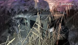Երևան-Երասխ ավտոճանապարհին «Jeep»-ը դուրս է եկել ճանապարհի երթևեկելի գոտուց և մի քանի պտույտ գլխիվայր շրջվելով հայտնվել ձորակում․ կան վիրшվորներ