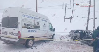 Ալագյազ-Ջամշլու ճանապարհին բախվել են «Ford Transit» և «ՎԱԶ 21015»-ը. կա զnh