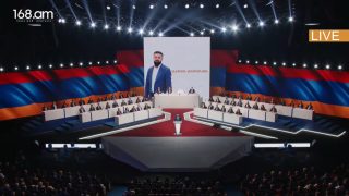 Մենք հոգնել ենք թույլերից, հանձնվելուց. հայտարարում ենք «Ուժեղ Հայաստանի» սկիզբը. Ալիկ Ալեքսանյան