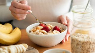 Նշվել է ամենատարածված սխալը, որը մարդիկ անում են նախաճաշի ընթացքում