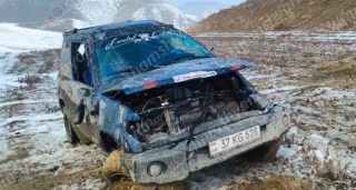 Ազատի ջրամբարի ճանապարհին «Mitsubishi»-ն շրջվել է. 30-ամյա վարորդը մшհացել է