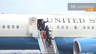 Ջեյ Դի Վենսը կնոջ ու երեխաների հետ արդեն Երևանում է