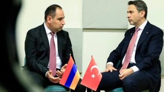 Խուդաթյանը հանդիպում է ունեցել Թուրքիայի էներգետիկայի և բնական պաշարների նախարարի հետ