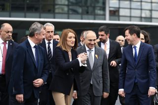 Ստրասբուրգում՝ Եվրոպական խորհրդարանի շենքի հարակից տարածքում բացվել է Հայոց այբուբենի հուշարձանը