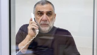 Ռուբեն Վարդանյանը փորձել է հրապարակային կոչով դիմել Ադրբեջանի օմբուդսմենին, բայց հեռախոսազրույցը հարկադրաբար ընդհատվել է. հայտարարություն
