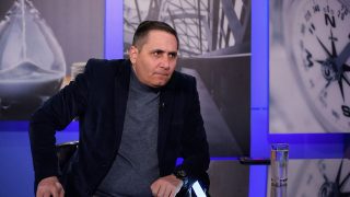 Տրամաբանական հարց է առաջանում․ ինչպե՞ս ստացվեց, որ տվյալների հրապարակումը հանկարծ հետաձգվեց և մեկ էլ մի գեղեցիկ առավոտ Ալեն Սիմոնյանը հրապարակեց բոլորովին այլ թվեր. Արման Աբովյան