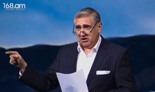 Բազային կենսաթոշակը բարձրանալու է 50%-ով. Արթուր Խաչատրյանը ներկայացնում է տնտեսական թեզերը