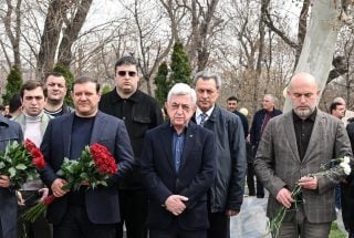 Սերժ Սարգսյանը Կոմիտասի անվան պանթեոնում հարգանքի տուրք է մատուցել Անդրանիկ Մարգարյանի հիշատակին