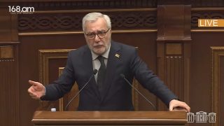 Ոտքից գլուխ կոռուպցիայի մեջ թաղված իշխանության ներկայացուցիչը ԲԴԽ նախագահից отчет է ուզում