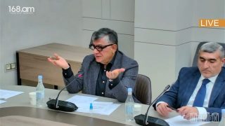 Դեսպանատունն ինչո՞վ էզբաղվում՝ կոմունիստներից եկող մի հատ լավ անեկդոտ կա՝ հիմա չպատմեմ. Սուքիասյան