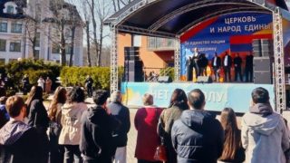 «Ազատվել փաշինյանական հայրենակործան ռեժիմից». Կալինինգրադի եկեղեցու բակում տեղի է ունեցել հավաք՝ ի պաշտպանություն Հայ Առաքելական Սուրբ Եկեղեցու