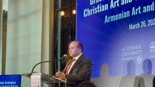 Դեսպան Մկրտչյանը Ամերիկայի կաթոլիկ համալսարանում մասնակցել է «Գրեյս և Փոլ Շահինյաններ. հայկական քրիստոնեական արվեստ և մշակույթ» դասախոսությանը
