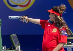 Էլմիրա Կարապետյանը, բալիկին սպասելով, հրաձգության Եվրոպայի փոխչեմպիոն դարձավ. Ժաննա Անդրեասյան