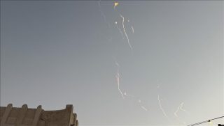 Կատարի արդյունաբերական գոտում հրթիռի բեկորներից հրդեհ է բռնկվել
