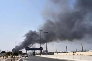 Քուվեյթի նավթավերամշակման երկու գործարանում ԱԹՍ-ների հարձակման հետևանքով հրդեհ է բռնկվել