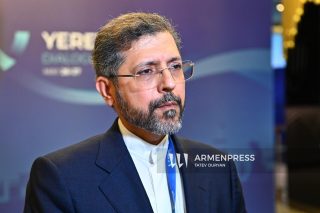 ԱՄՆ-ի կողմից Իրան ցամաքային ներխուժումն «անխոհեմ» կլինի. Խաթիբզադե