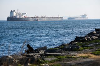 Քուվեյթի ափերին մոտ լցանավի վրա պայթյունի հետևանքով նավթի արտահոսք է սկսվել