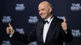 ՖԻՖԱ-ի նախագահը կոչ է արել հեռացնել խաղադաշտից այն ֆուտբոլիստներին, ովքեր բախումների ժամանակ ծածկում են բերանները