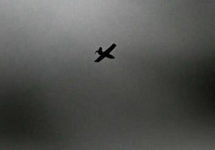 Քուվեյթի միջազգային օդանավակայանում անօդաչու թռչող սարքերը հարվածել են վառելիքի բաքին, ինչի հետևանքով հրդեհ է բռնկվել