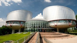 ՀՀ-ում ուսուցչի կողմից սեռական բռնության ենթարկված 14-ամյա աղջկա գործով ՄԻԵԴ վճռի կատարումը քննվել է ԵԽ նստաշրջանում