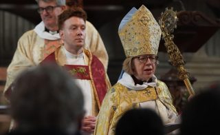 Սառա Մալալին պաշտոնապես կձեռնադրվի որպես Անգլիկան եկեղեցու առաջին կին առաջնորդ