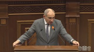 Նիկոլ Փաշինյանն ԱԺ ամբիոնից կրկին սպառնաց՝ ՔՊ-ն չհաղթեց՝ պատերազմ է լինելու