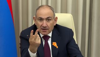 Պատերազմով շանտաժիստի հիստերիան