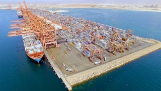 ԱԹՍ-ները հարձակվել են Օմանի Սալալա նավահանգստի վրա. կա վիրավոր