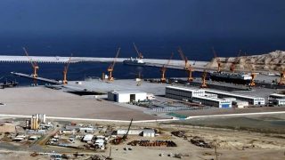 Օմանի նավահանգստում ԱԹՍ-ները գրոհել են վառելիքի պահեստարանների վրա