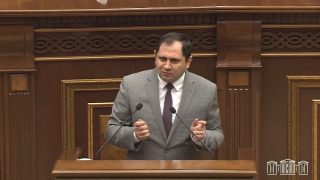 Առաջարկում եմ՝ հավաքվեն ու գան զինամթերքը տեսնեն, կամ սպասեն հնարավորությանը. Սուրեն Պապիկյան