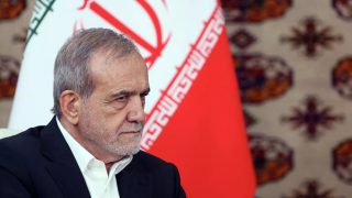 Իրանը մտադիր չէ հակամարտության մեջ մտնել իր հարևանների հետ․ Մասուդ Փեզեշքիան