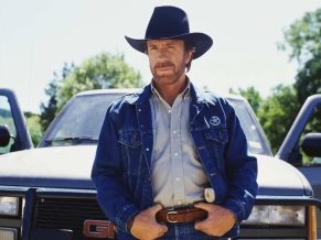 Կյանքից հեռացել է լեգենդար դերասան Չակ Նորիսը