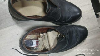 Դատապարտյալը հեռախոսները թաքցրել էր կոշիկում և հյութի տարայում