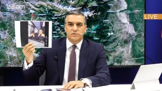 Հավաքե՛ք ձեր սրտիկներն ու պաչիկներն ու գնացեք. կրկնվում է Արցախի սցենարը. սալյամիի պես մասեր են կտրում. Արման Թաթոյան