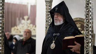 Վեհափառի բացակայելու արգելքը վերացնելու վերաբերյալ ՔԿ միջնորդություն է ներկայացվել