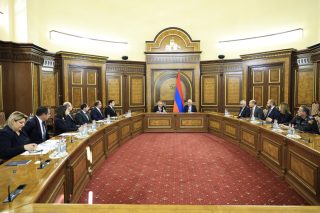 Նիկոլ Փաշինյանի գլխավորությամբ Անվտանգության խորհրդի նիստում քննարկվել են ԱԽ իրավասության ընթացիկ հարցեր