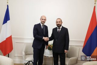 Միրզոյանն ու Բարոն քննարկել են տարածաշրջանային և միջազգային զարգացումները