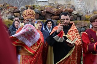 Մայր Աթոռից Մաստարայի Սուրբ Հովհաննես եկեղեցի է բերվել Սուրբ Ստեփանոս Նախավկայի մասունքարանը