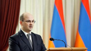 Անդրանիկ Սիմոնյանը վերանշանակվել է ԱԱԾ տնօրեն, իսկ նրա տեղակալ Արամ Հակոբյանն ազատվել է պաշտոնից