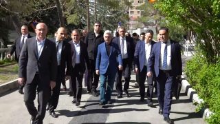 Բա ի՞նչ անեմ, ո՞ւր գնամ… Ղարաբա՞ղ… Սերժ Սարգսյան