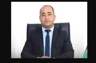 Ադրբեջանում պատգամավորը պատուհանից ցատկել է՝ մտերմուհու ամուսնուց խուսանավելու համար