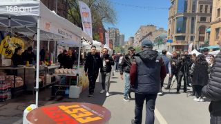 Խորոված, հոթ-դոգ, բրդուճ. Իշխանությունը Ամիրյան փողոցը վերածել է բացօթյա խոհանոցի