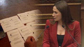 Կուսակցությունների անվանումների մեջ անձնանուններ գրելը կարգելվի. Արուսյակ Ջուլհակյան