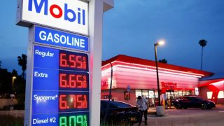 Թրամփը հայտնել է, որ մոտ ապագայում բենզինի բարձր գինը կպահպանվի