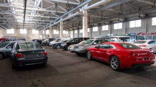 Ավտոներկրողները 2 օր է՝ չեն կարողանում մաքսազերծել ԱՄՆ-ից ներմուծվող մեքենաները․ պատգամավոր