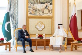 Պակիստանի վարչապետը Կատարի էմիրի հետ քննարկել է տարածաշրջանային իրավիճակը