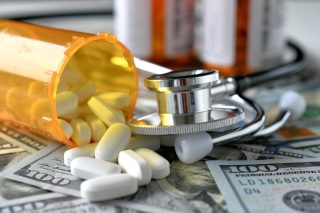 Թրամփը 100%-ի չափով մաքսատուրք է սահմանել դեղագործական արտադրանքի ներմուծման համար