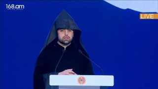 Մայր Աթոռի միաբանը օրհնեց ՀՀԿ համագումարը